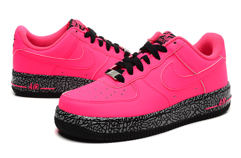 Nike Women Air Force 1 Low Bold Pink Sneaker